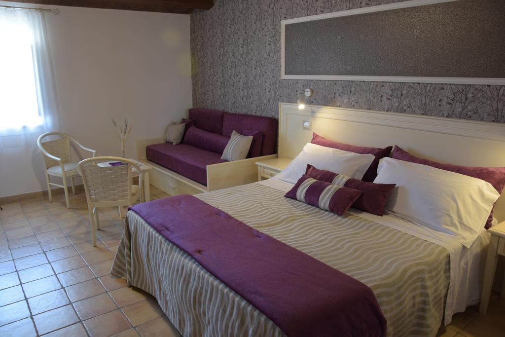 Artemisia Resort Puntarazzi Bagian luar foto